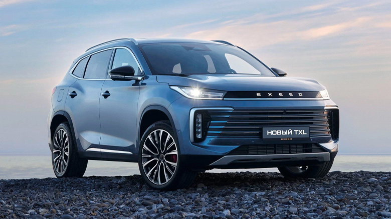 В России стартовали продажи совершенно нового Exeed TXL &mdash; с обновлённым интерьером, 8-ступенчатым &laquo;автоматом&raquo; и полным приводом в базе